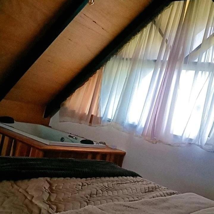 Villa Chale Com Vidros E Hidromassagem São Bento do Sapucaí Esterno foto